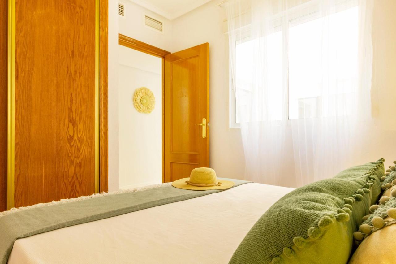 Apartamento Pink Maritimo Torrevieja Extérieur photo