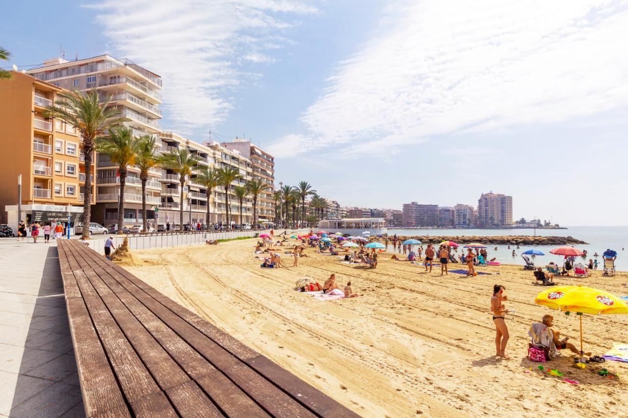 Apartamento Pink Maritimo Torrevieja Extérieur photo