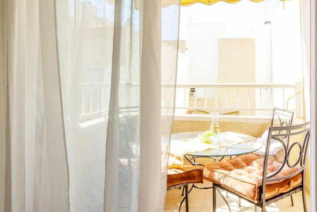 Apartamento Pink Maritimo Torrevieja Extérieur photo