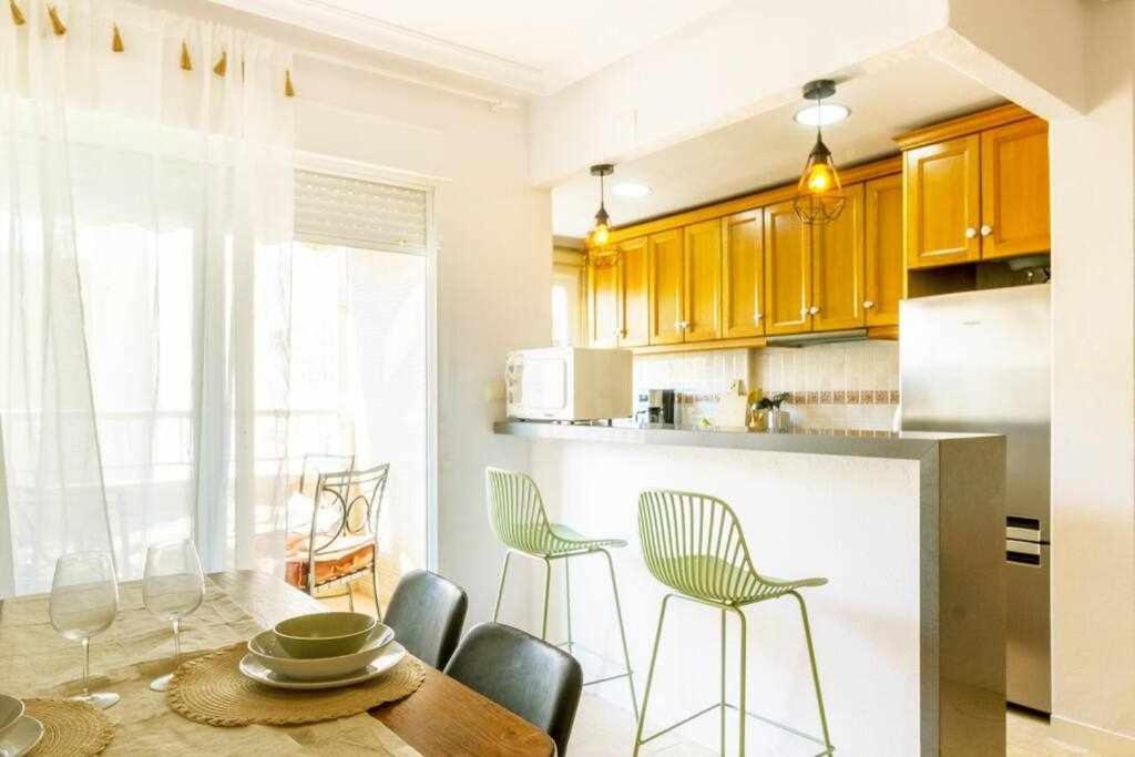 Apartamento Pink Maritimo Torrevieja Extérieur photo