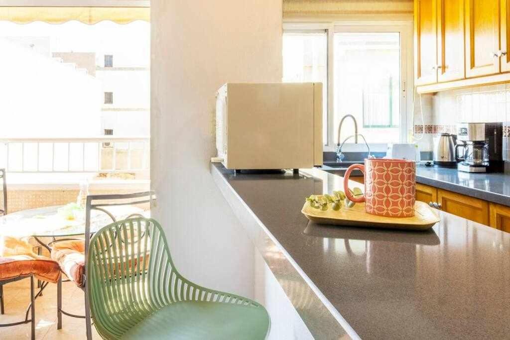 Apartamento Pink Maritimo Torrevieja Extérieur photo