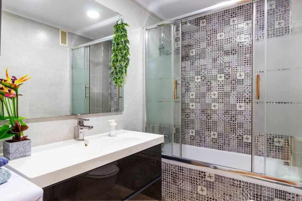 Apartamento Pink Maritimo Torrevieja Extérieur photo