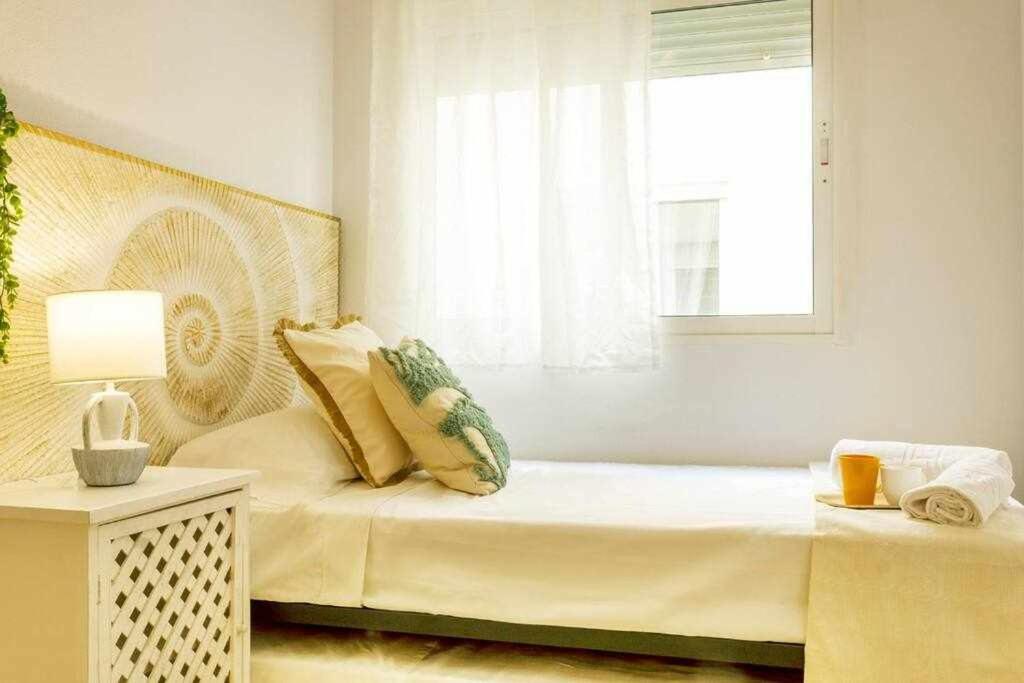 Apartamento Pink Maritimo Torrevieja Extérieur photo