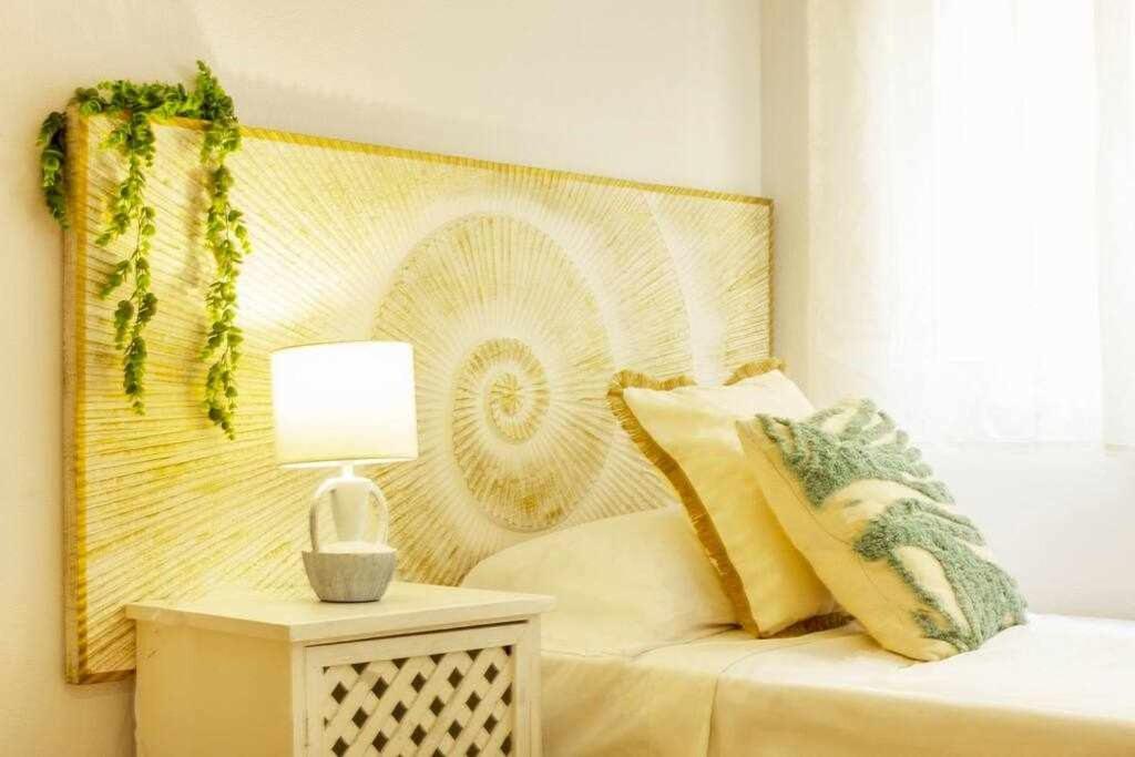 Apartamento Pink Maritimo Torrevieja Extérieur photo